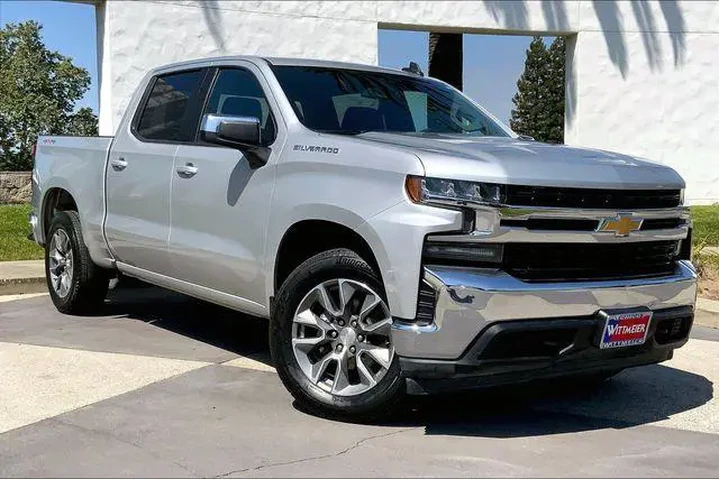 $29985 : Chevrolet Silverado 1500 202 image 2