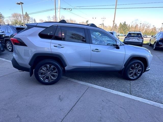 $39174 : 2024 RAV4 Hybrid XLE Premium image 7