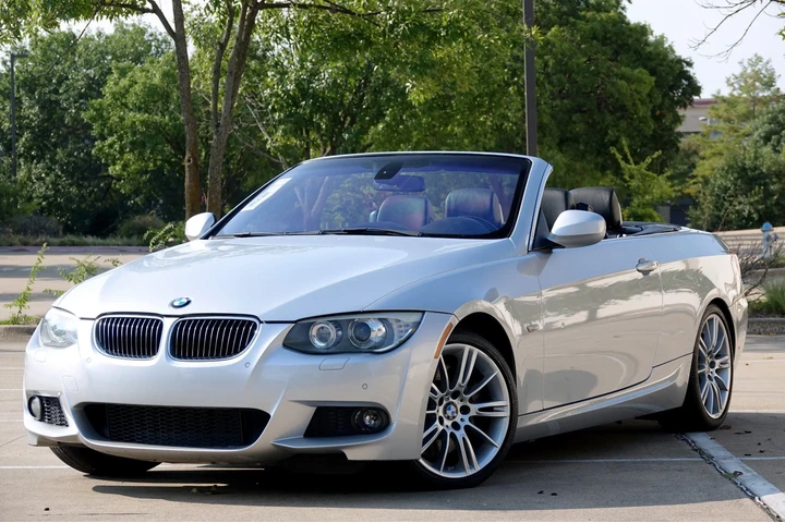 $8490 : 2011 BMW 335i image 2