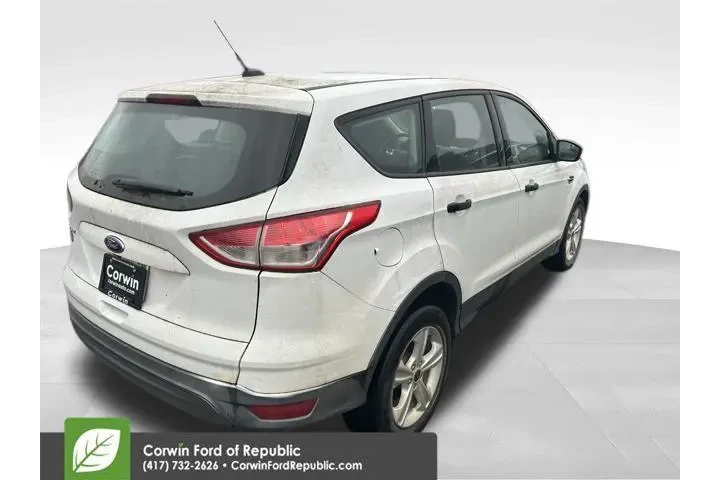 $9289 : Ford Escape 2015 S 4dr SUV image 6