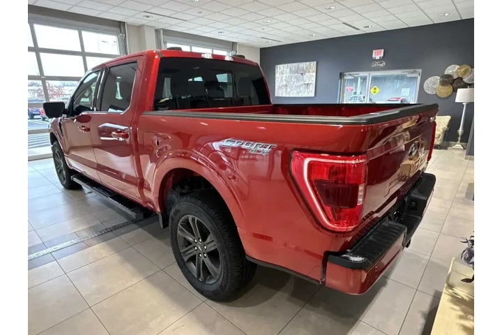 $37972 : Ford F-150 2023 4x4 XLT 4dr image 5