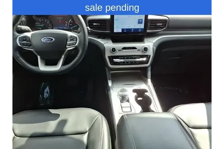 $32114 : Ford Explorer 2023 AWD XLT 4 image 9