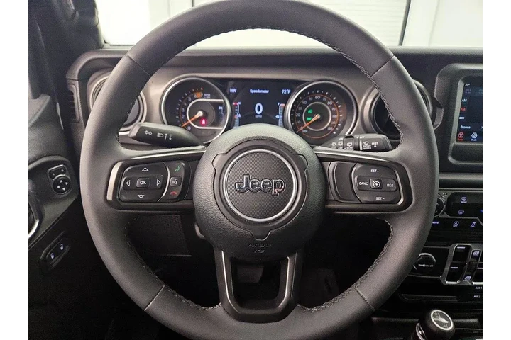 $30998 : Jeep Wrangler 2023 4x4 Sport image 10