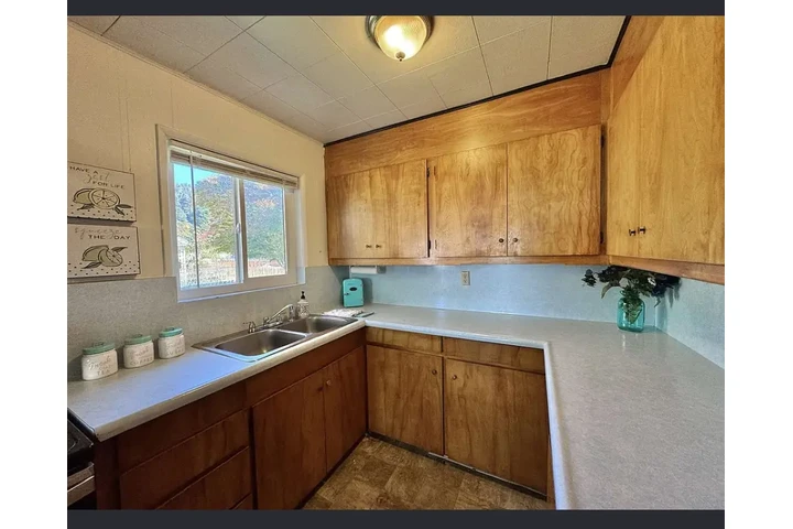$1800 : Encanto costero en casa de 194 image 4