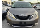 $9900 : 2012 Sienna LE 8-Passenger thumbnail