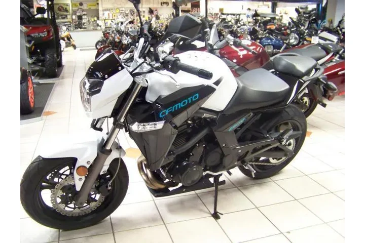 $1500 : 2015 cfmoto 650 en venta image 1