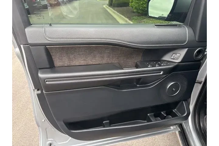 $25000 : Ford Expedition MAX 2020 4x2 image 8