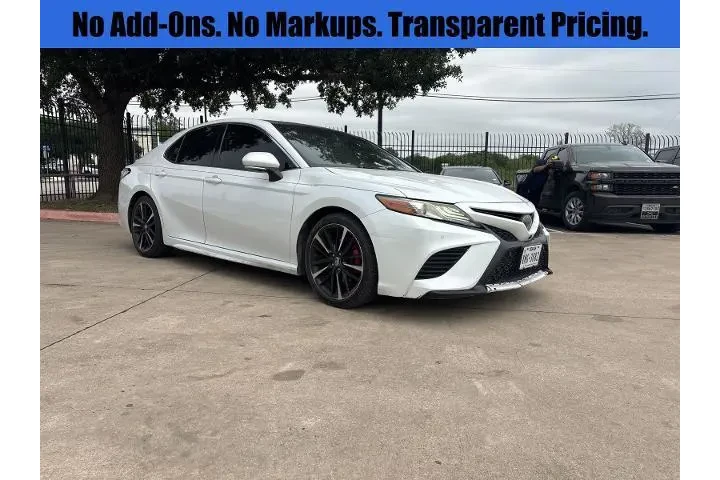$20773 : Toyota Camry 2019 XLE V6 4dr image 1