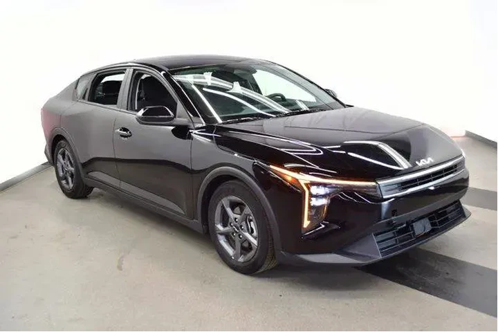 $20994 : Kia K4 2025 LXS 4dr Sedan image 2