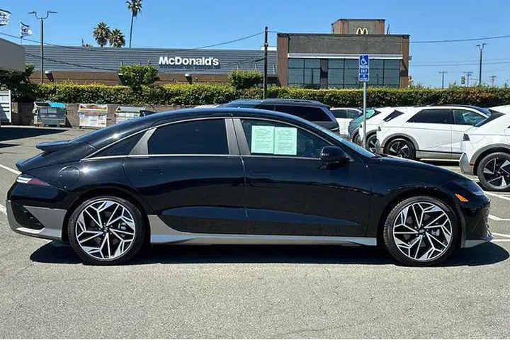$25590 : Hyundai IONIQ 6 2024 SEL 4dr image 4