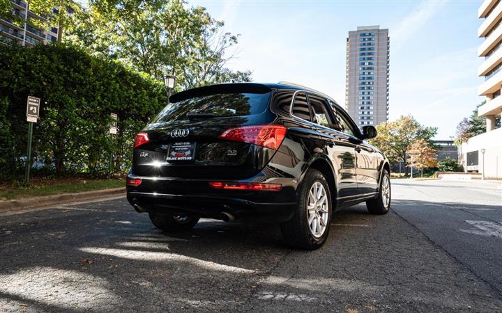 $10000 : 2010 AUDI Q5 image 4