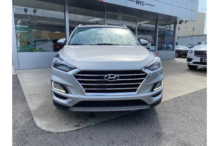 Hyundai TUCSON 2021 Limited image 8