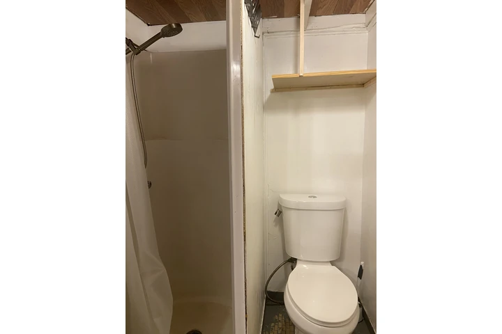 $1100 : Garage pequeño image 5