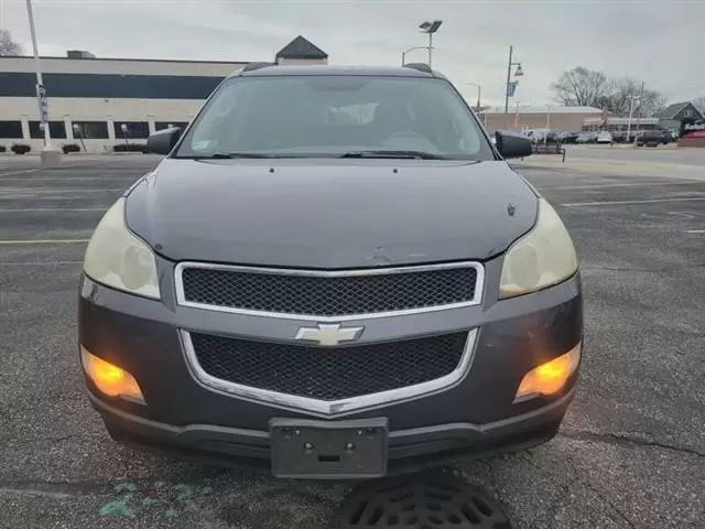 $2995 : 2011 Traverse LS image 4