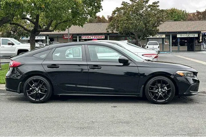 $23511 : Honda Civic 2024 Sport 4dr H image 7