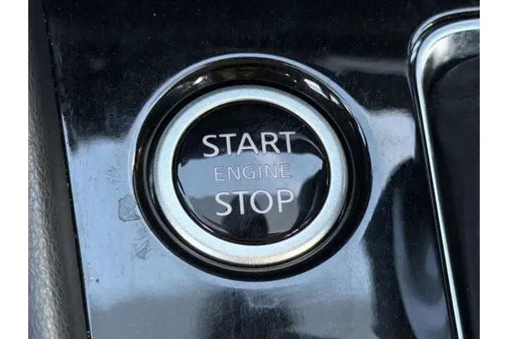 $20448 : Nissan Kicks 2024 SR 4dr Cro image 10