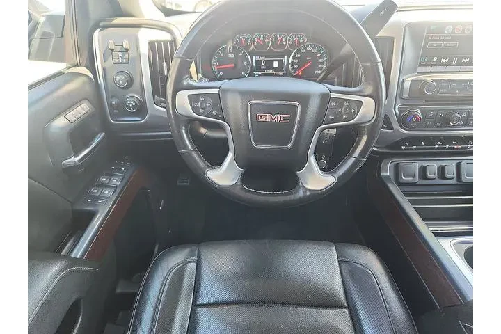 $23990 : GMC Sierra 1500 2018 4x4 SLT image 9