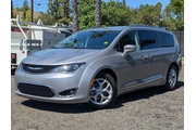 $16607 : Chrysler Pacifica 2020 Touri thumbnail