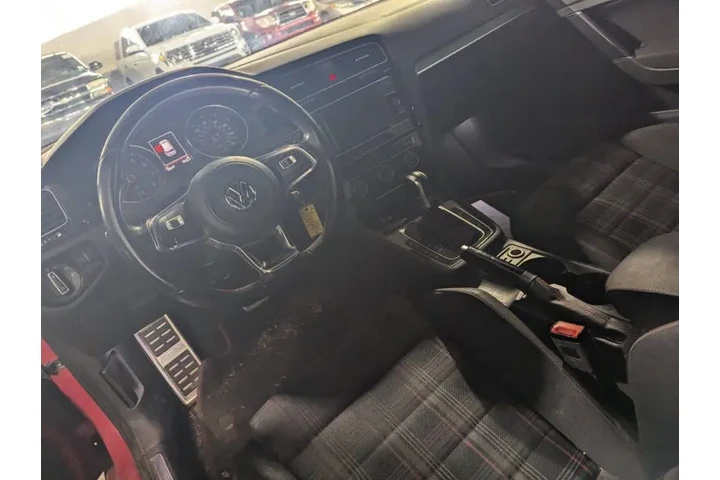 $14990 : 2018 Golf GTI S image 9