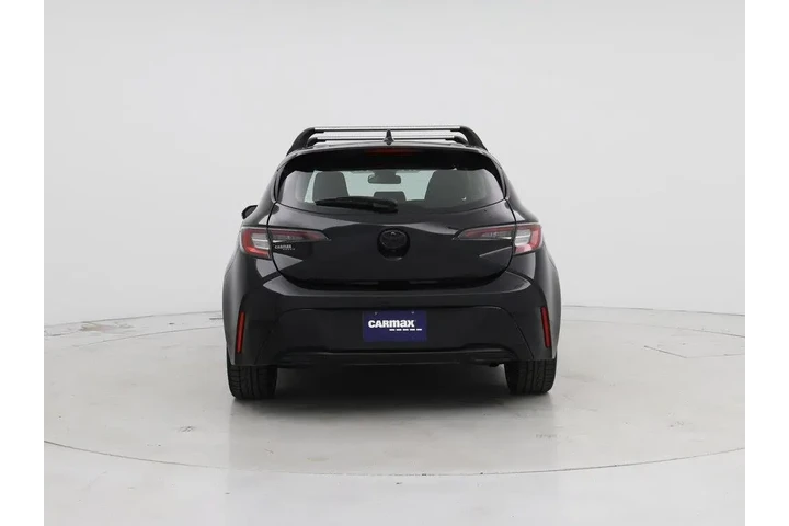 $20998 : Toyota Corolla Hatchback 202 image 6