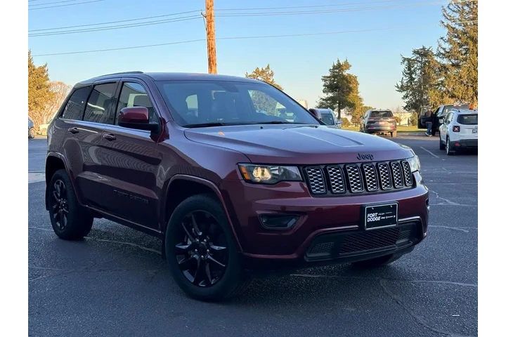 $24938 : Jeep Grand Cherokee WK 2022 image 7