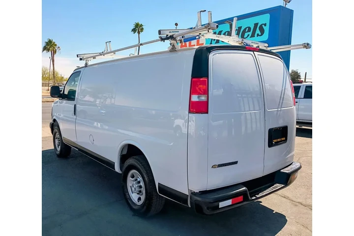$29995 : 2019 CHEVROLET EXPRESS 2500 C image 4