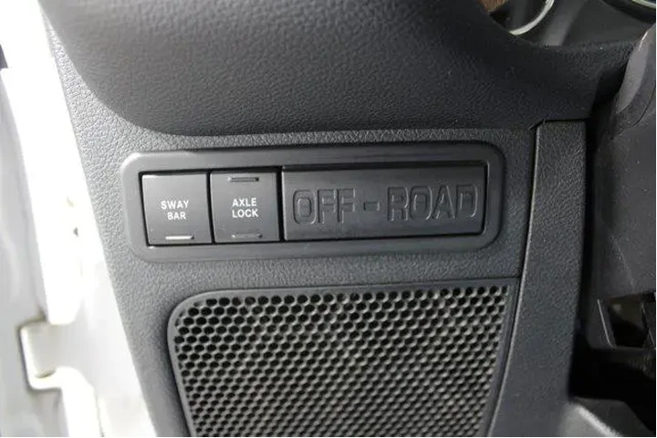 $16985 : Jeep Wrangler 2012 4x4 Rubic image 8