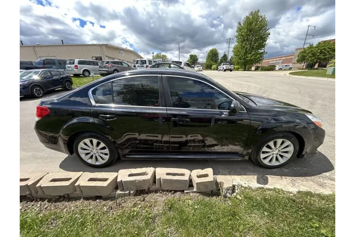 $5990 : 2010 Legacy 3.6R Premium image 7