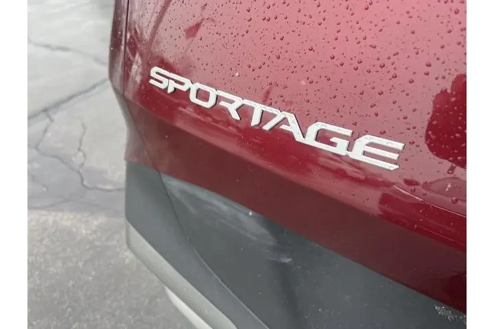 $25588 : Kia Sportage 2023 AWD X-Line image 5