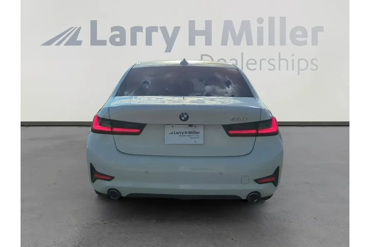 $23640 : BMW 3 Series 2020 330i 4dr S image 4