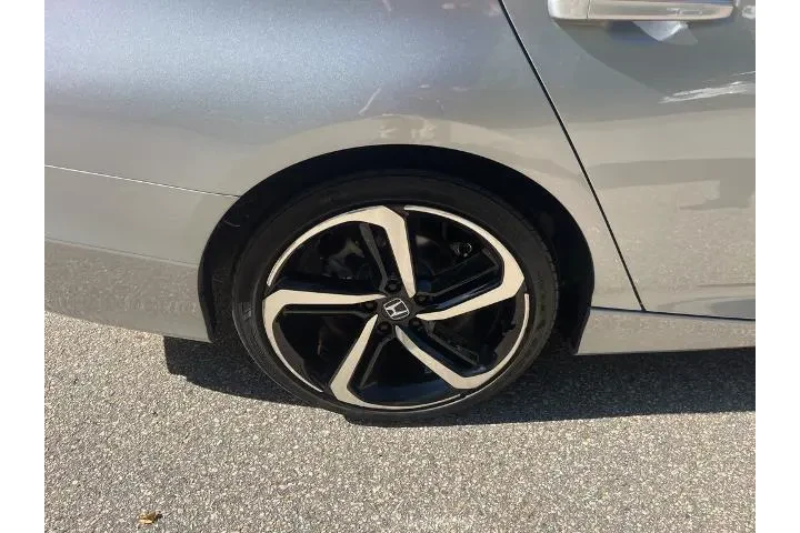 $26235 : Honda Accord 2022 Sport Spec image 7