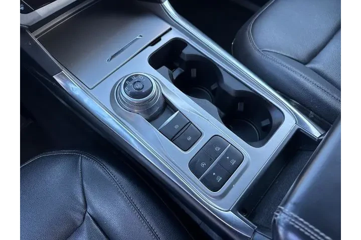 $26051 : Ford Explorer 2020 XLT 4dr S image 10