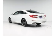 $29998 : Honda Accord 2022 Sport 4dr thumbnail