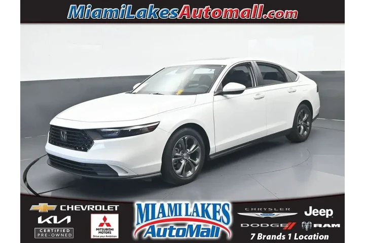 $21991 : Honda Accord 2023 EX 4dr Sed image 1
