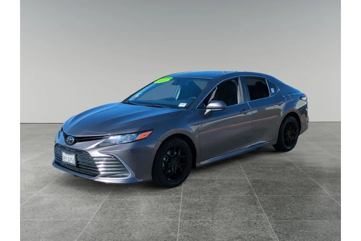 $17917 : Toyota Camry 2022 LE 4dr Sed image 1