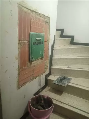 BAJANTES DE BASURA, REPARACIÓN image 1