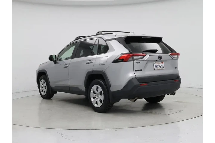 $23998 : Toyota RAV4 2019 LE 4dr SUV image 2