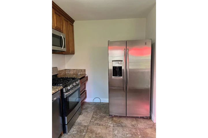 $800 : Encantadora casa de 2 dormitor image 6