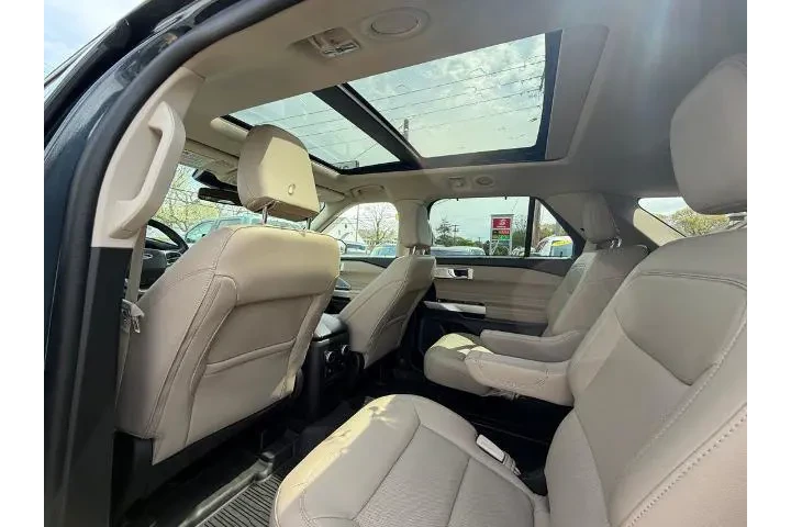 $38700 : Ford Explorer 2023 AWD Limit image 4