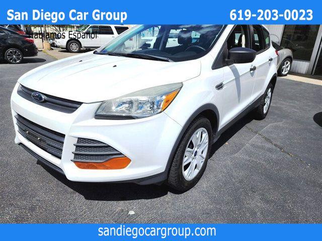 $13995 : 2015 Escape image 1