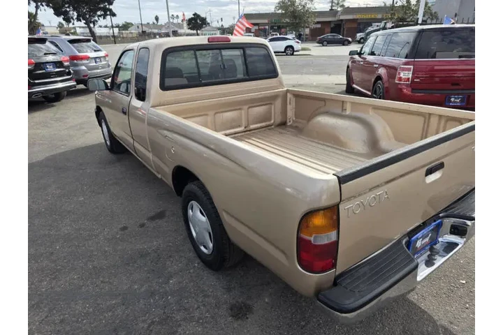 $9995 : 1999 Tacoma SR5 image 6