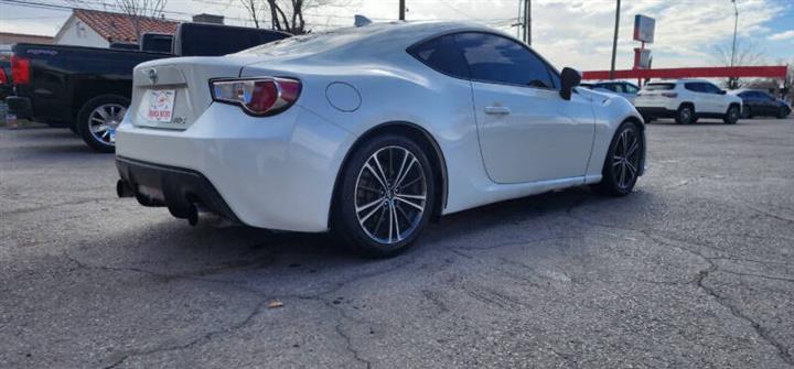 $14995 : 2015 FR-S Release Series 1.0 image 4