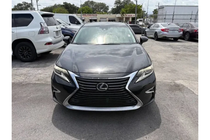 2017 ES 350 image 2