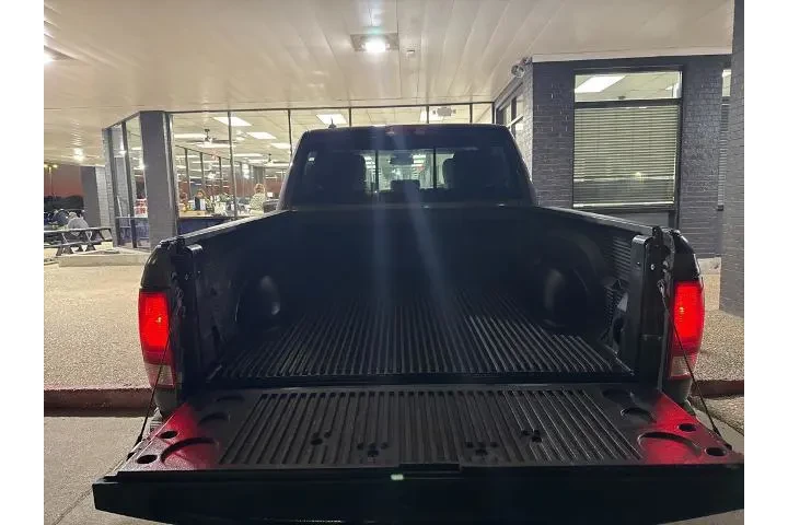 $19991 : Ram 1500 2016 4x4 SLT 4dr Cr image 5