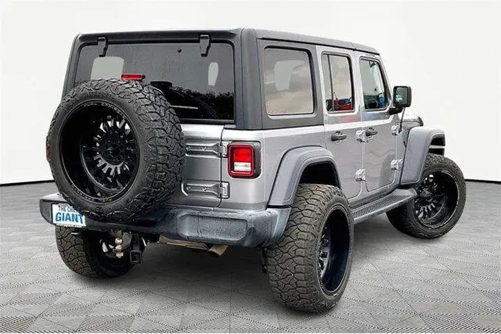 $21695 : Jeep Wrangler Unlimited 2019 image 7