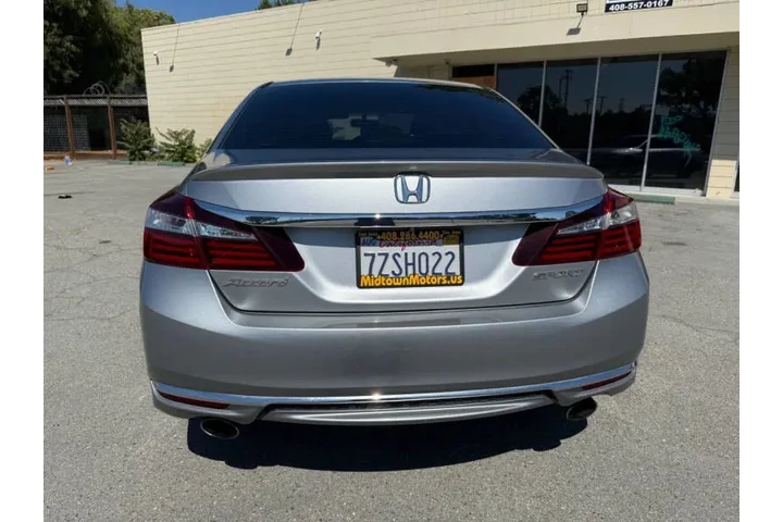 2017 Accord Sport image 8