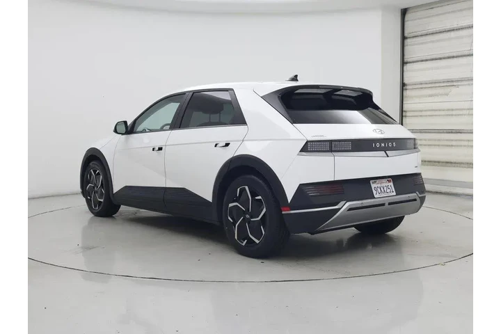 $24998 : Hyundai IONIQ 5 2022 AWD SE image 2