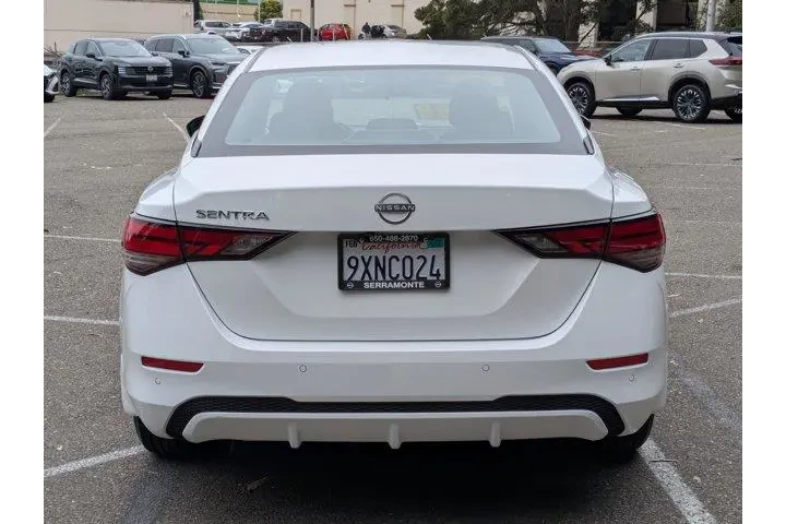 $22788 : Nissan Sentra 2025 S 4dr Sed image 6