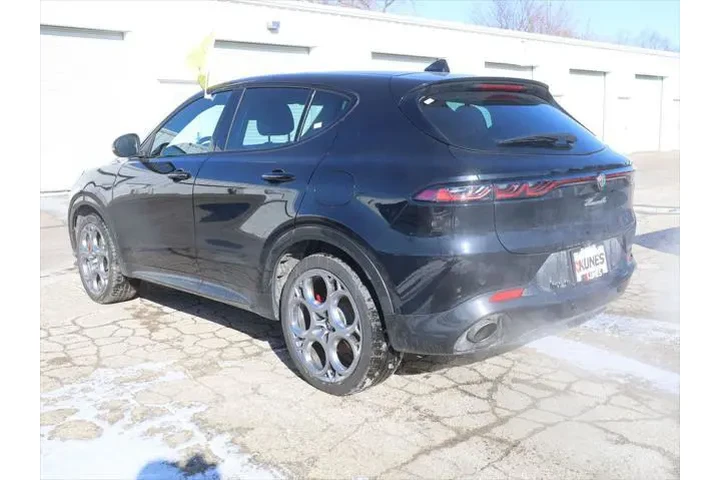 $25977 : Alfa Romeo Tonale Hybrid 202 image 8