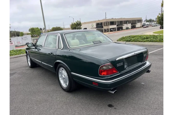 $8500 : 1995 XJ-Series XJ6 image 9